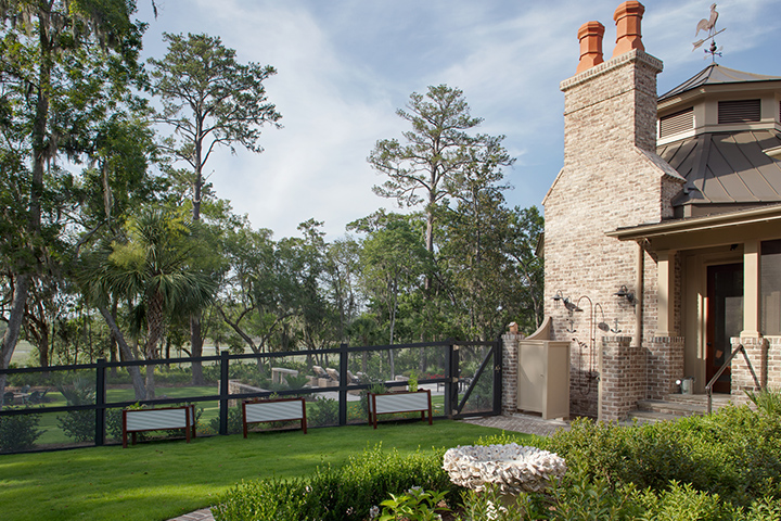 outdoor-living-102-720x480-1