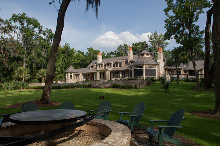 outdoor-living-103-720x480-1